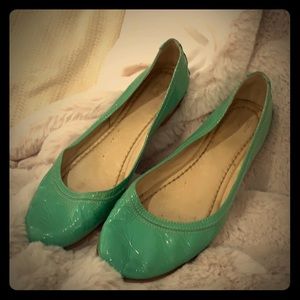 Patent leather Frye flats